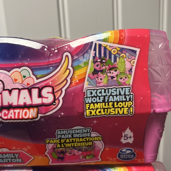 Hatchimals CollEGGtibles Wolf Family Carton with Surprise Playset Toy Gi… - Picture 6 of 7